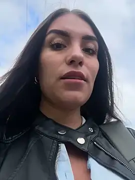 Snapshot of EMILY-07_ chatting on February 21, 2:16 pm EMILY-07 online show from February 21, 2:16 pm