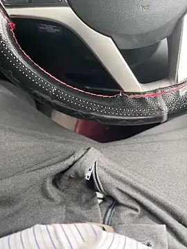 Snapshot of BadboySLR_8899 chatting on October 23, 8:35 am BadboySLR 8899 online show from October 23, 8:35 am