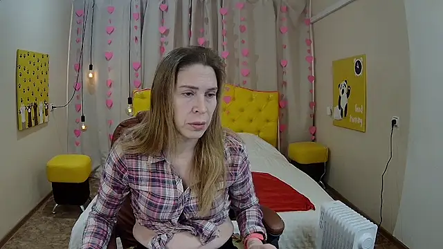 TessaDaybreak online show from February 11, 12:27 pm