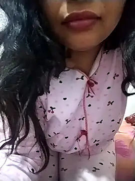 Snapshot of Dalou3a-69 chatting on February 28, 1:58 am Dalou3a-69 online show from February 28, 1:58 am