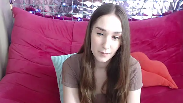 Snapshot of Margarettii chatting on March 1, 8:56 am Margarettii online show from March 1, 8:56 am