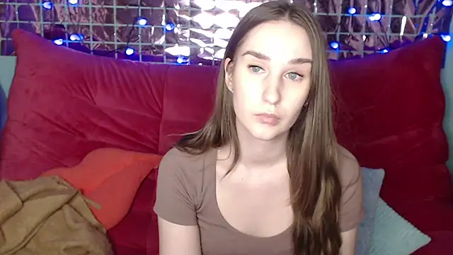 Snapshot of Margarettii chatting on March 1, 6:11 pm Margarettii online show from March 1, 6:11 pm