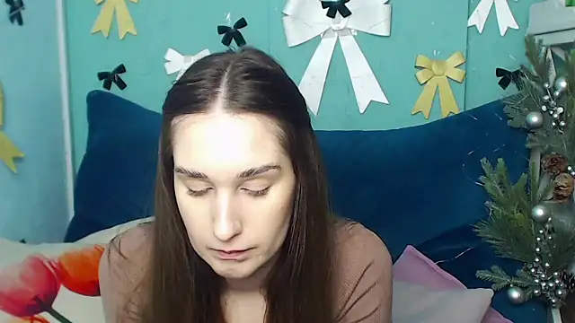 Snapshot of Margarettii chatting on February 16, 10:10 am Margarettii online show from February 16, 10:10 am