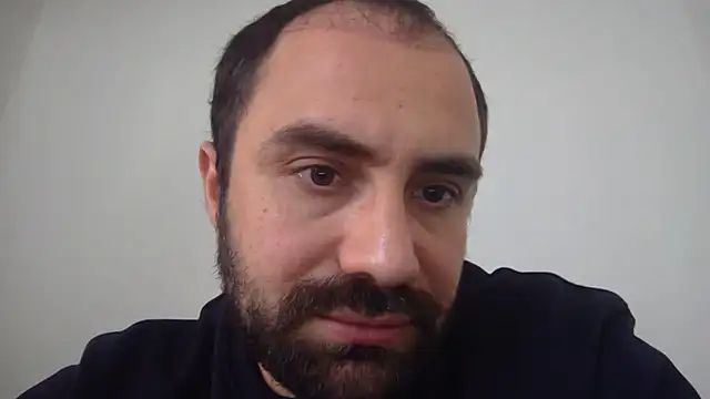 Snapshot of morfeoX chatting on March 12, 11:32 am morfeoX online show from March 12, 11:32 am