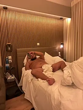 morfeoX online show from February 15, 7:02 pm