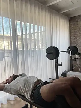 Snapshot of morfeoX chatting on November 10, 10:42 am morfeoX online show from November 10, 10:42 am