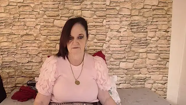 LuciousGrace online show from September 18, 5:32 am