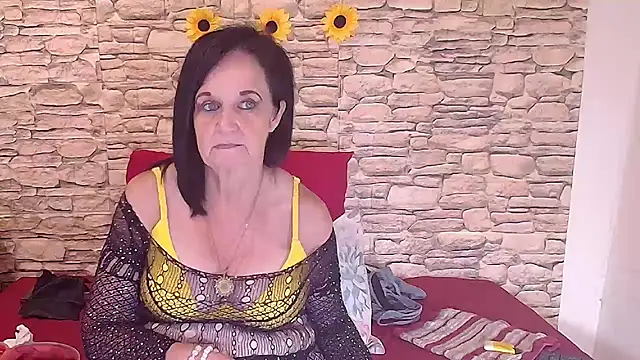 LuciousGrace online show from March 12, 6:12 pm