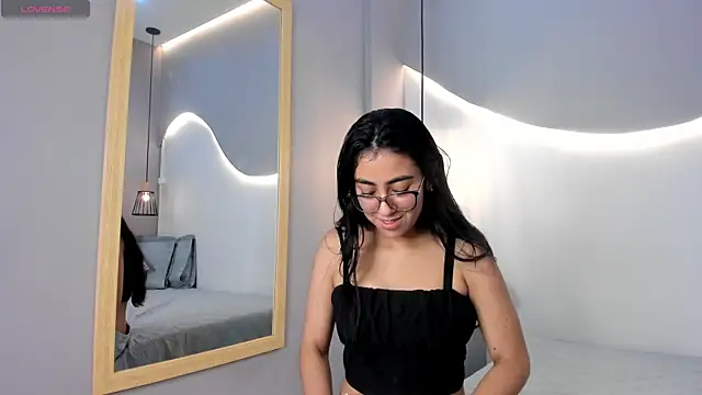 Snapshot of lucelly_15 chatting on September 19, 11:58 am lucelly 15 online show from September 19, 11:58 am