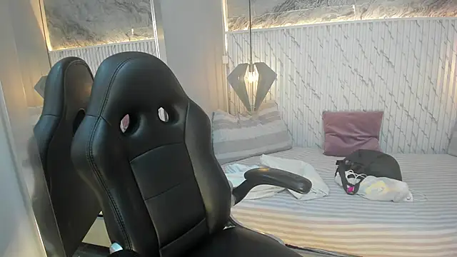 lucelly 15 online show from November 28, 11:43 am