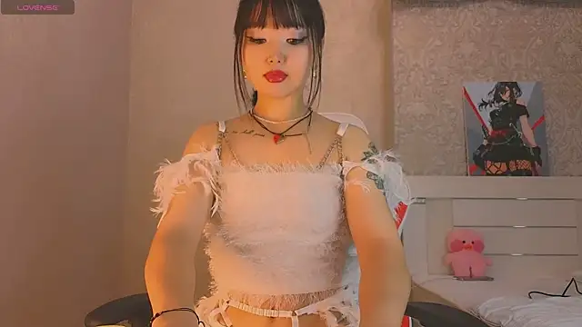 Demonic Angel  online show from December 18, 10:41 am