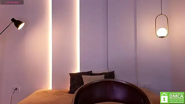 Lana Starlett online show from November 22, 1:37 am