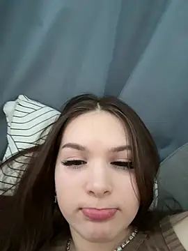 -Amora online show from February 19, 12:13 pm