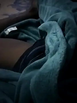 Snapshot of Sexnyobinyobi chatting on September 17, 9:39 pm Sexnyobinyobi online show from September 17, 9:39 pm