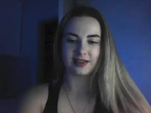 Snapshot of GoddessTenderness chatting on February 14, 10:25 pm GoddessTenderness online show from February 14, 10:25 pm