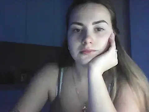 Snapshot of GoddessTenderness chatting on February 27, 9:58 pm GoddessTenderness online show from February 27, 9:58 pm