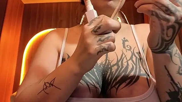 Anni acker b online show from March 13, 12:21 pm