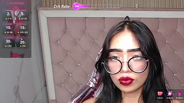 Snapshot of Anni_acker_b chatting on September 22, 7:53 pm Anni acker b online show from September 22, 7:53 pm