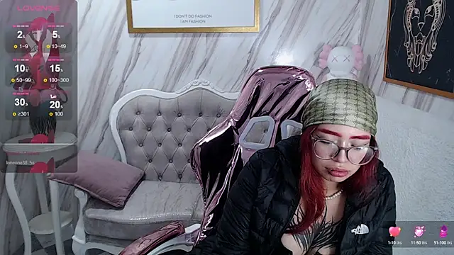 Snapshot of Anni_acker_b chatting on March 7, 1:53 am Anni acker b online show from March 7, 1:53 am