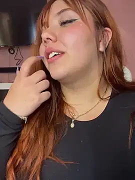 Snapshot of _ivyginger chatting on March 10, 6:49 am ivyginger online show from March 10, 6:49 am