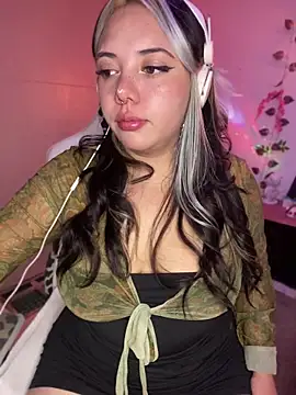  ivyginger online show from June 12, 12:19 am