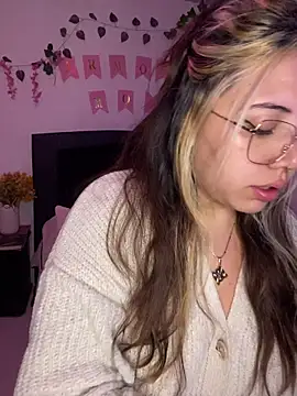  ivyginger online show from March 17, 5:10 am