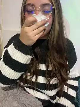 Snapshot of _ivyginger chatting on November 20, 3:29 am ivyginger online show from November 20, 3:29 am