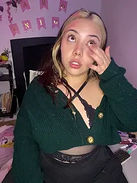  ivyginger online show from February 8, 11:02 pm