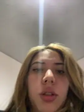 Snapshot of _ivyginger chatting on November 25, 2:34 am ivyginger online show from November 25, 2:34 am