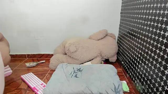 alexiaburninghot online show from February 10, 8:57 am