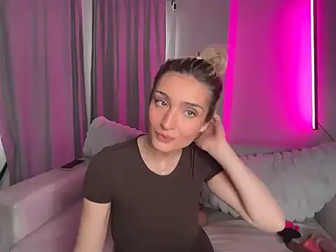 meggsworld online show from May 3, 12:53 pm