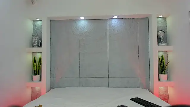 MiaMistrex online show from November 25, 4:24 am