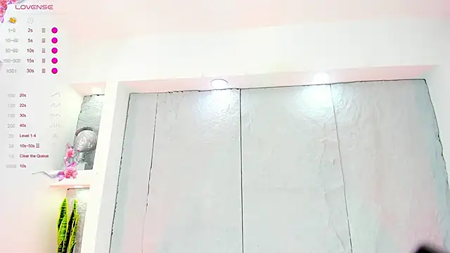 MiaMistrex online show from October 28, 4:24 am