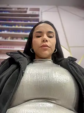 Naatalia online show from December 17, 10:48 pm