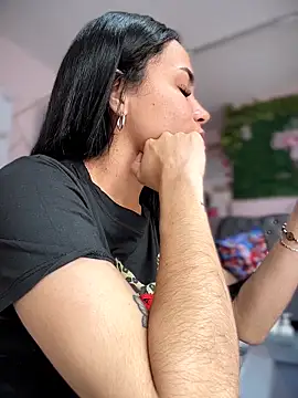 Naatalia online show from December 22, 4:07 pm