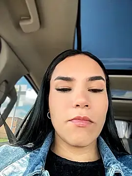 Naatalia online show from April 12, 7:28 pm