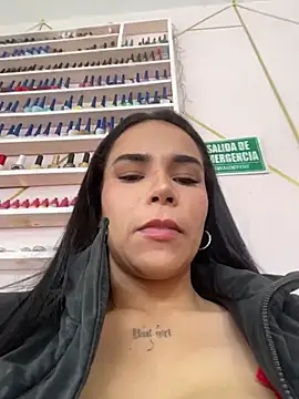 Naatalia online show from November 22, 4:50 pm