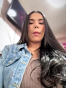 Naatalia online show from October 17, 6:53 pm