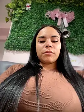 Naatalia online show from February 23, 6:19 pm