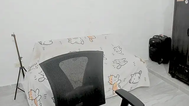 Naoko 7w7 online show from January 10, 2:07 am