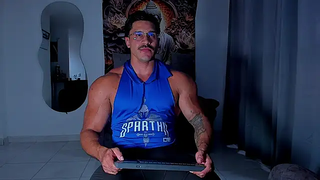 Snapshot of Valentino_Dosantos_ chatting on November 28, 8:53 pm Valentino Dosantos online show from November 28, 8:53 pm