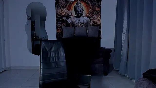 Snapshot of Valentino_Dosantos_ chatting on November 27, 9:15 pm Valentino Dosantos online show from November 27, 9:15 pm