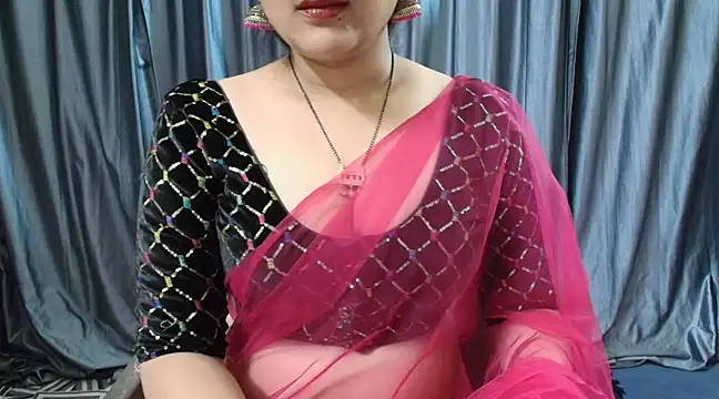 Snapshot of goldiwets chatting on March 5, 2:34 pm goldiwets online show from March 5, 2:34 pm