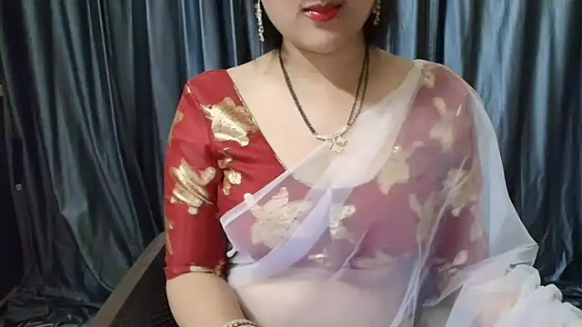 Snapshot of goldiwets chatting on November 8, 3:37 pm goldiwets online show from November 8, 3:37 pm