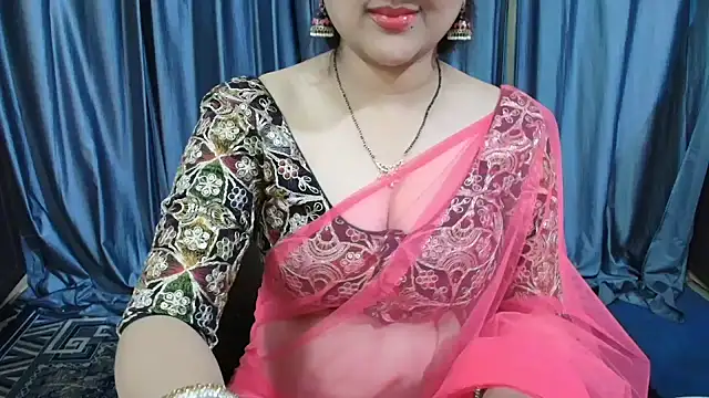 Snapshot of goldiwets chatting on November 22, 9:41 am goldiwets online show from November 22, 9:41 am