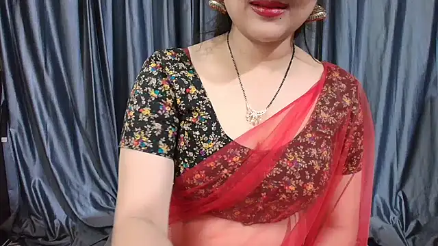 Snapshot of goldiwets chatting on December 2, 3:47 pm goldiwets online show from December 2, 3:47 pm