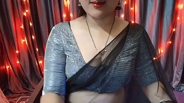 Snapshot of goldiwets chatting on October 26, 7:25 pm goldiwets online show from October 26, 7:25 pm