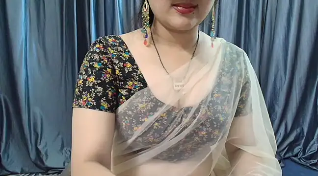 Snapshot of goldiwets chatting on March 3, 1:56 pm goldiwets online show from March 3, 1:56 pm