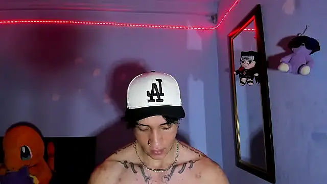 Snapshot of KaryBig3 chatting on October 11, 12:06 pm KaryBig3 online show from October 11, 12:06 pm