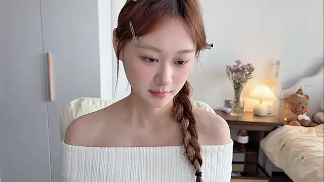 Cassie-20 online show from March 8, 2:26 am